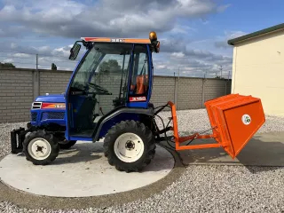 Szállító láda 130 cm-es, hidraulikus billentéssel, japán kistraktorokhoz, Komondor SZL-130/H (0)