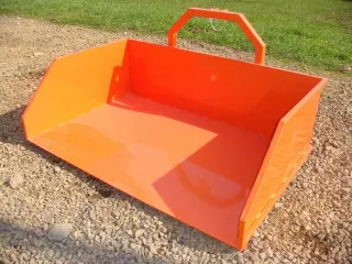 Szállító láda 130 cm-es, japán kistraktorokhoz, Komondor SZL-130 (6)