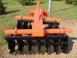 Tárcsa 110 cm-es, japán kistraktorokhoz, Komondor SFT-110 (3)