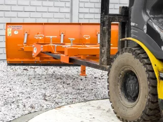 Tolólap 140-200cm-es, targoncához, Komondor STLR-140/targ (8)