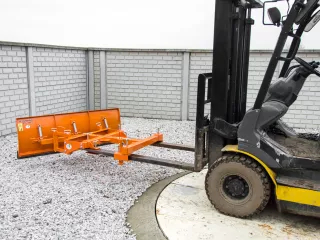 Tolólap 140-200cm-es, targoncához, Komondor STLR-140/targ (9)