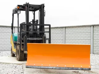 Tolólap 140-200cm-es, targoncához, Komondor STLR-140/targ (12)