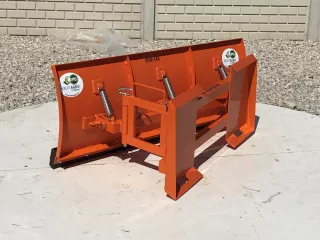 Tolólap 140cm-es, Bobcat jellegű csúszókormányzású rakodóhoz, kézi elforgatással, Komondor STLR-140/B kf (4)