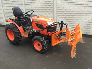 Tolólap 140cm-es, hidraulikus emeléssel és hidraulikus elforgatással, japán kistraktorokhoz, Komondor STLRH-140 (9)