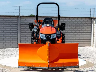 Tolólap 150cm-es, fronthidraulikára, gyorskapcsoló szerkezetre, akár 3 pontos szerszámfüggesztésre, Komondor SHE-150/F (3)