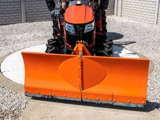 Tolólap 150cm-es, fronthidraulikára, gyorskapcsoló szerkezetre, akár 3 pontos szerszámfüggesztésre, Komondor SHE-150/F (4)