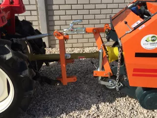 Univerzális vonószerkezet, Komondor RKB-1070 körbálázókhoz (3)