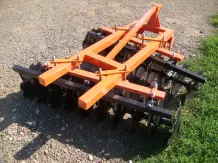 Tárcsa 180 cm-es, japán kistraktorokhoz, Komondor SFT-180